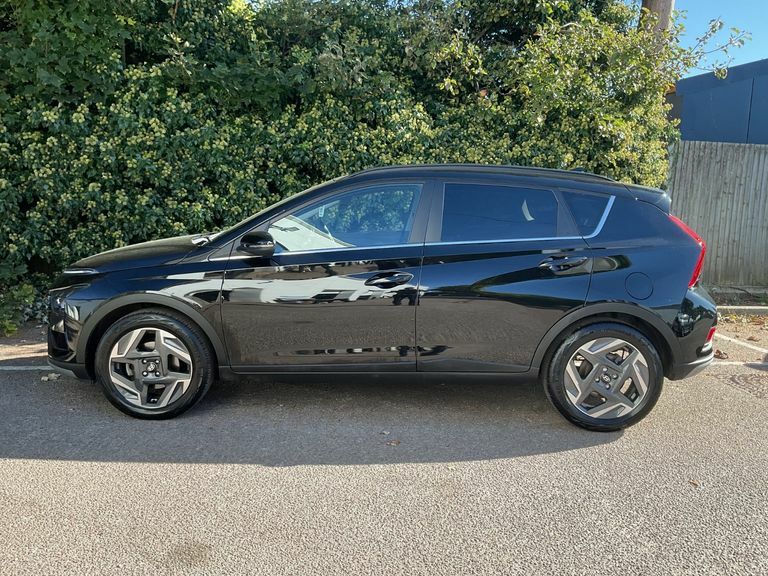 Hyundai Bayon 1.0 Tgdi Ultimate EA74CWM Black #4