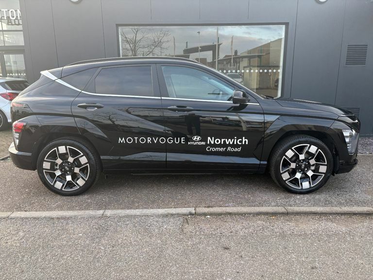 Hyundai Kona 160Kw Ultimate 65Kwh AO24CGG Black #2