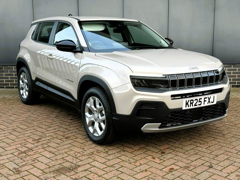 Jeep Avenger 1.2 E-hybrid Altitude Dct Grey