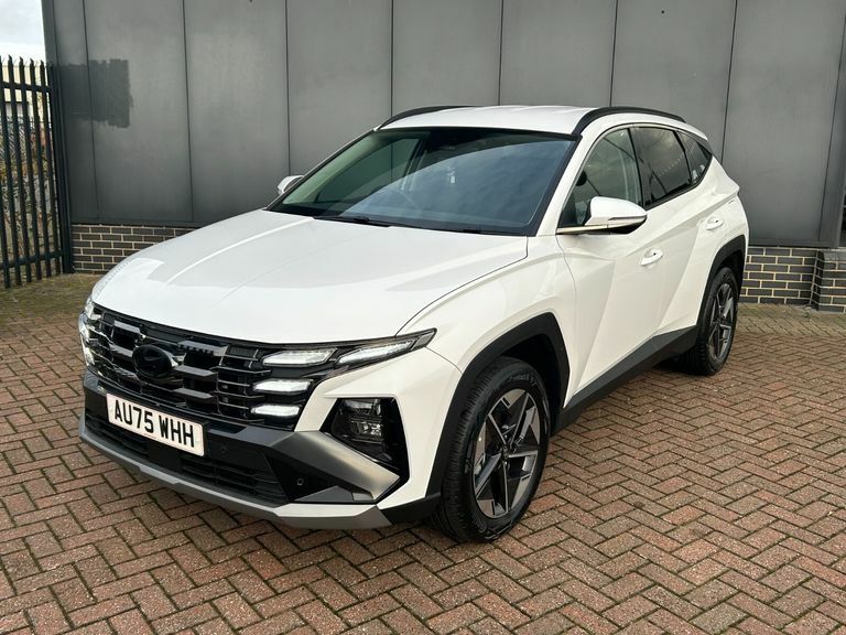 Hyundai Tucson 1.6T Premium White #5