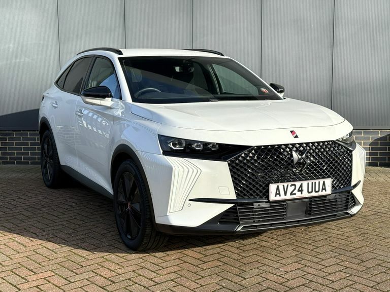 DS DS 7 1.6 E-tense 4X4 Performance Line Eat8 White