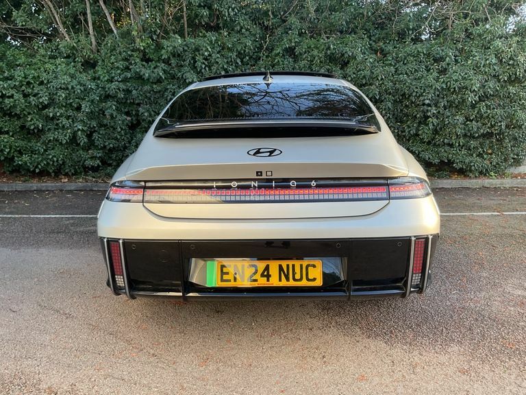 Hyundai Ioniq 6 239Kw First Edition 77Kwh Awd EN24NUC Gold #6