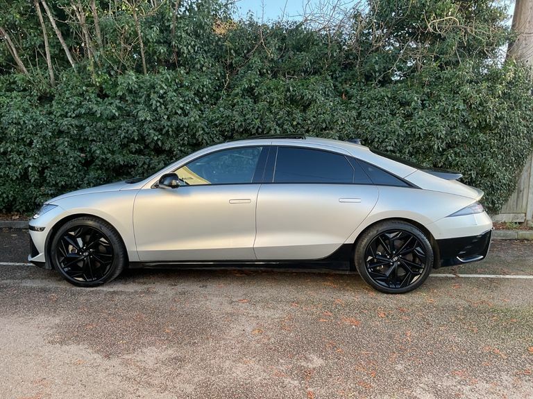 Hyundai Ioniq 6 239Kw First Edition 77Kwh Awd EN24NUC Gold #4
