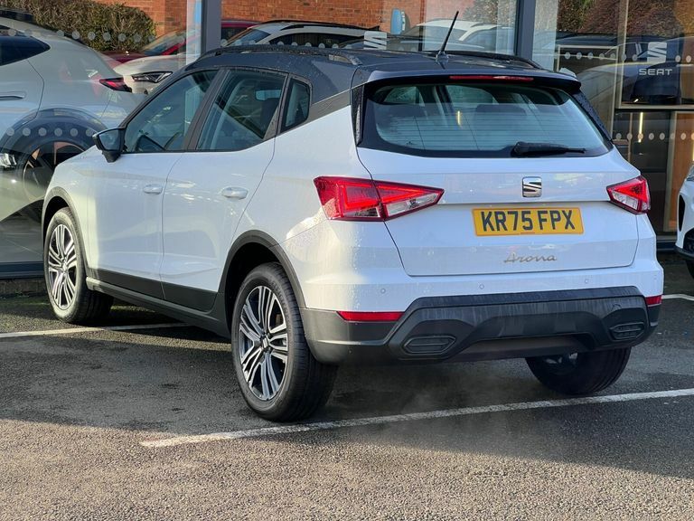 Seat Arona 1.0 Tsi 115 Se Technology Dsg KR75FPX #2