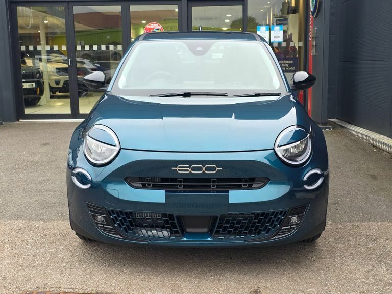 Fiat 600 1.2 Hybrid 48V La Prima Edct-6 Green #2