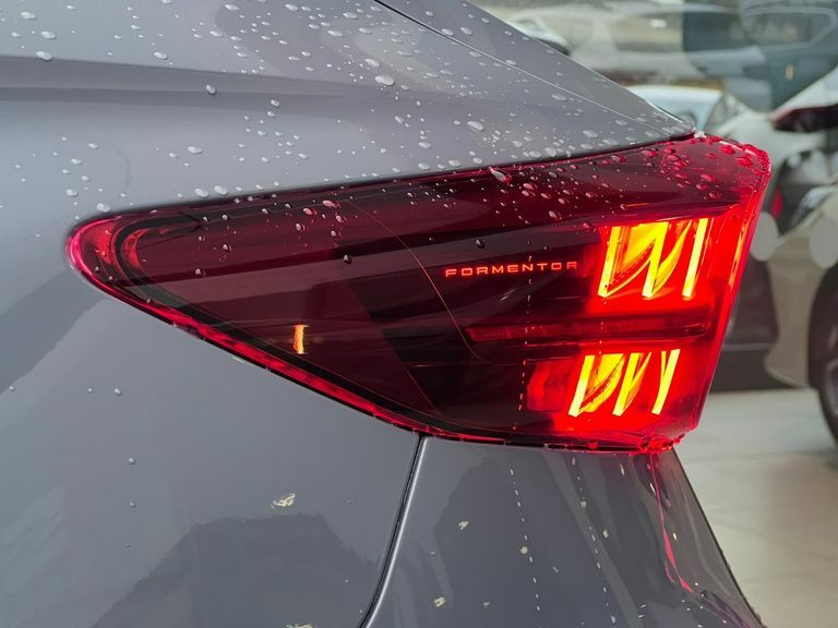 Cupra Formentor 1.5 Etsi 150 V2 Dsg KW75OHF Grey #6