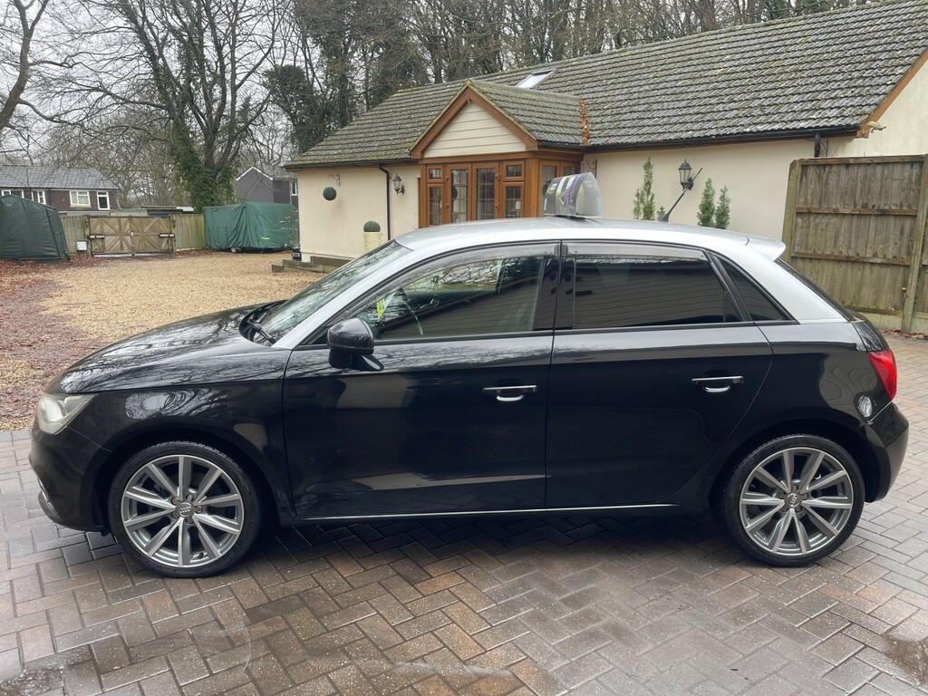 Audi A1 1.4 Tfsi Sport Black #4