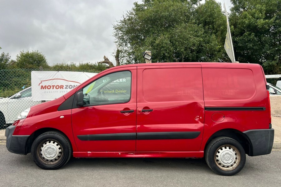 Citroen Dispatch Diesel BP64JZG Red #6