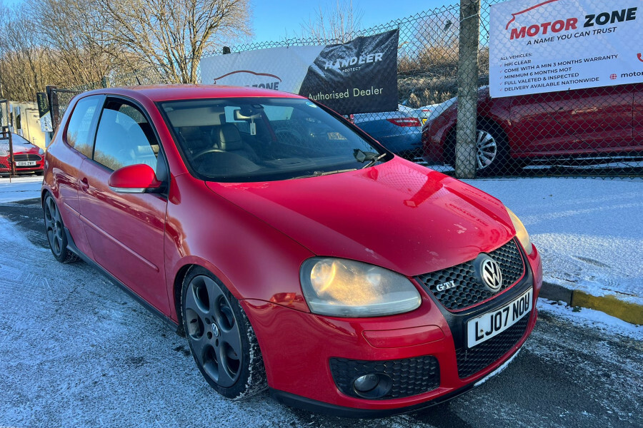 Volkswagen Golf Petrol Red