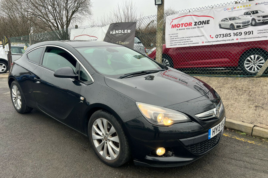 Vauxhall Astra GTC Diesel Black