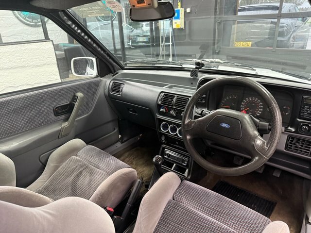 Ford Escort Xr3 Inj Xr3i Grey #2