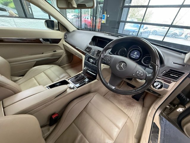 Mercedes-Benz E Class 1.8 E250 Cgi Blueefficiency Se Coupe Ti PX59HLU Beige #5