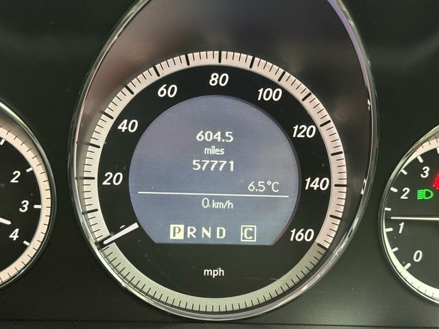 Mercedes-Benz E Class 1.8 E250 Cgi Blueefficiency Se Coupe Ti PX59HLU Beige #6
