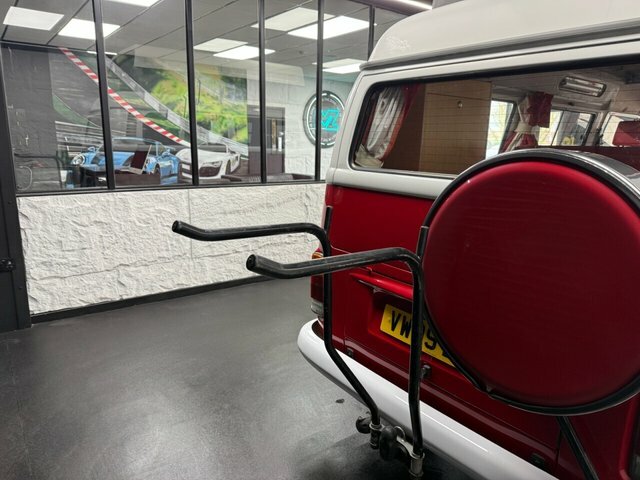 Volkswagen Campervan Diesel White #5