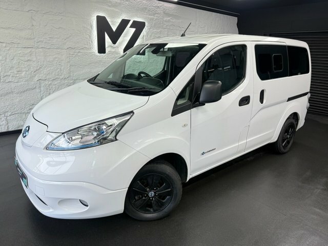 Nissan e-NV200 80Kw Acenta Rapid Plus 24Kwh 5 Seat Silver #1