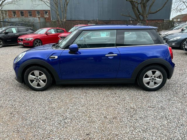 Mini Hatch 1.5 Cooper Hatchback Euro 6 Ss WV68YYR Blue #4