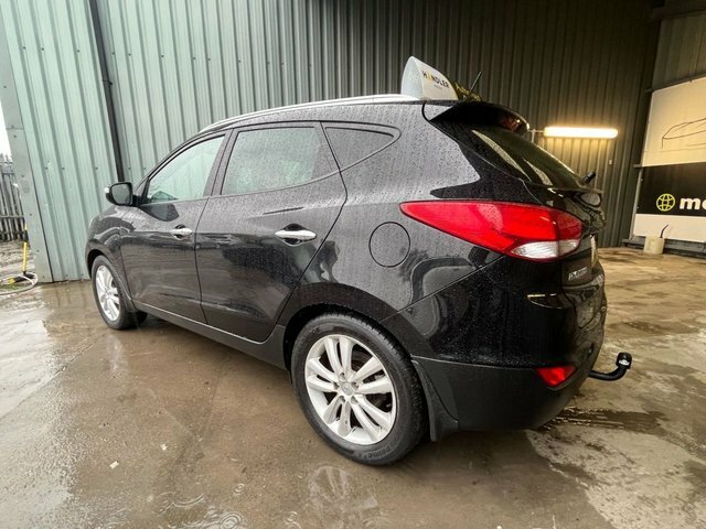 Hyundai Ix35 2.0 Crdi Premium Suv 4Wd Euro 5 1 YX13MWC Black #5