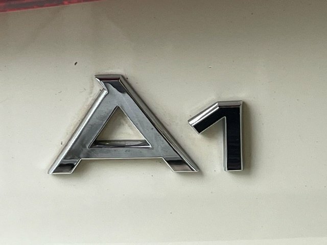 Audi A1 1.2 Tfsi Sport Hatchback Euro 5 LS61NTM White #6