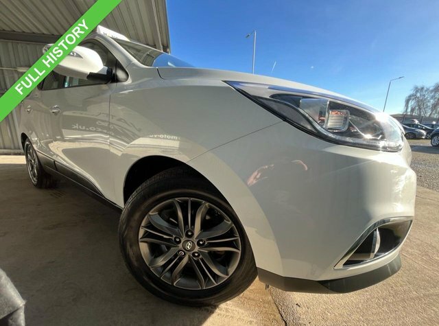 Hyundai Ix35 2.0 Crdi Se Suv 4Wd Euro 5 Nav White #2