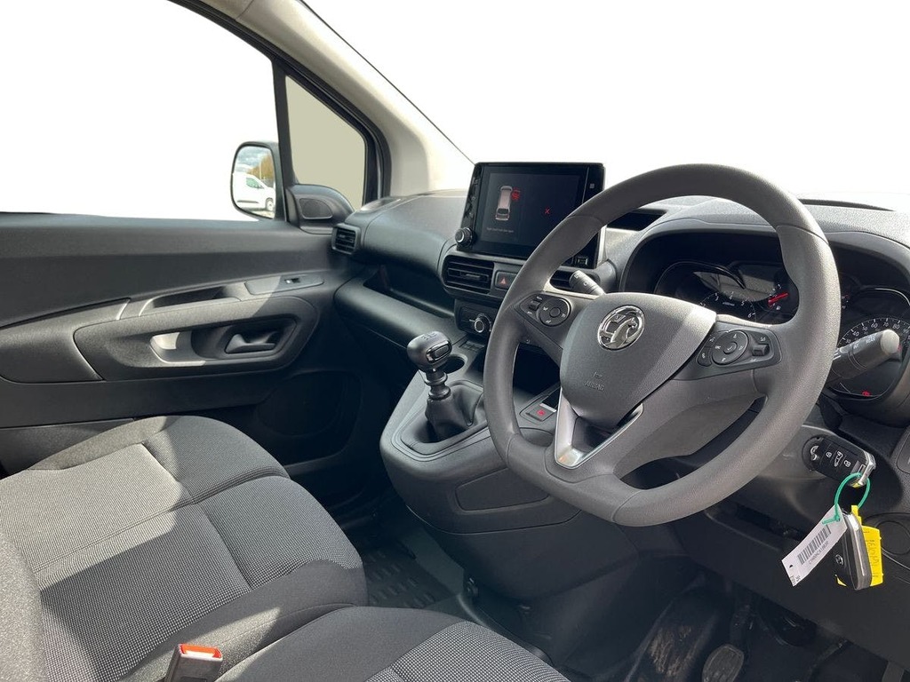 Vauxhall Combo 1.5 Turbo D 2300 Prime Panel Van MV24JHU White #5