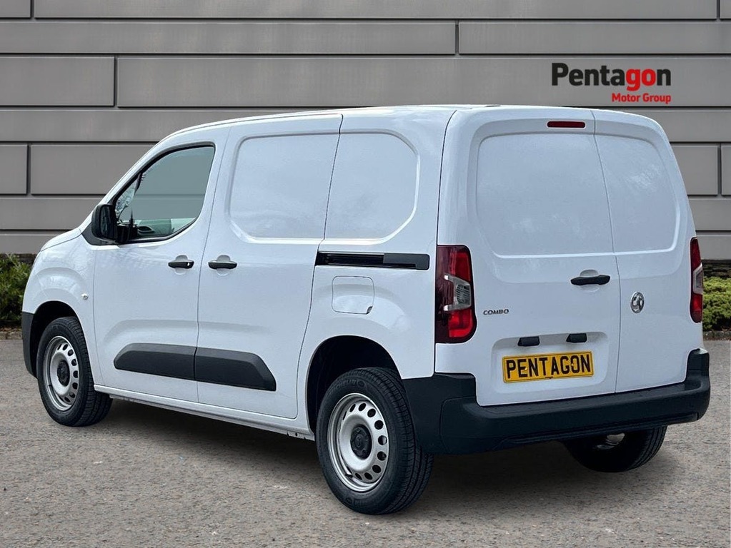 Vauxhall Combo 1.5 Turbo D 2300 Prime Panel Van MV24JHU White #2