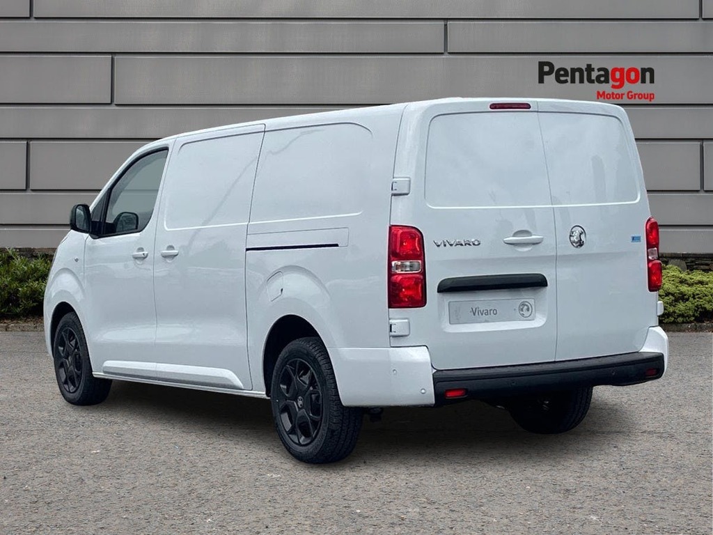 Vauxhall Vivaro 1.5 Turbo D 2900 Pro Xl Panel Van 6Dr Manua FD74XJV White #2