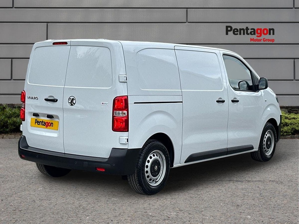 Vauxhall Vivaro 1.5 Turbo D Prime Panel Van 6Dr Swb FG75UZO White #4