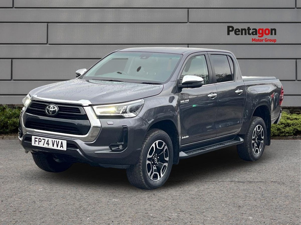 Toyota HILUX 2.4 D Invincible Pickup Double Cab A FP74VVA Grey #3