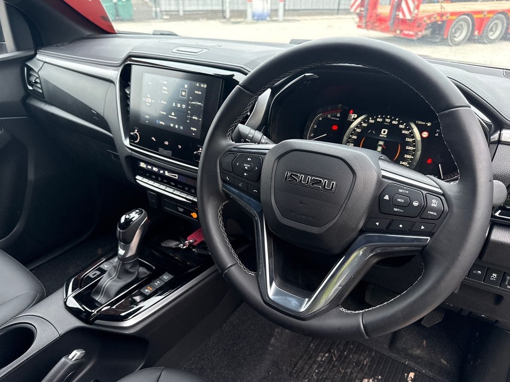 Isuzu D-Max D-max 1.9 Dl40 Double Cab 4X4 FG75XMV Black #5
