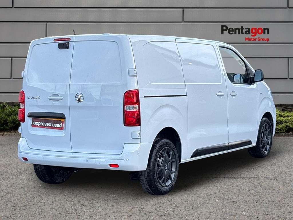 Vauxhall Vivaro 2.0 Turbo D Pro Panel Van 6Dr Swb Eu DP75RHK White #4