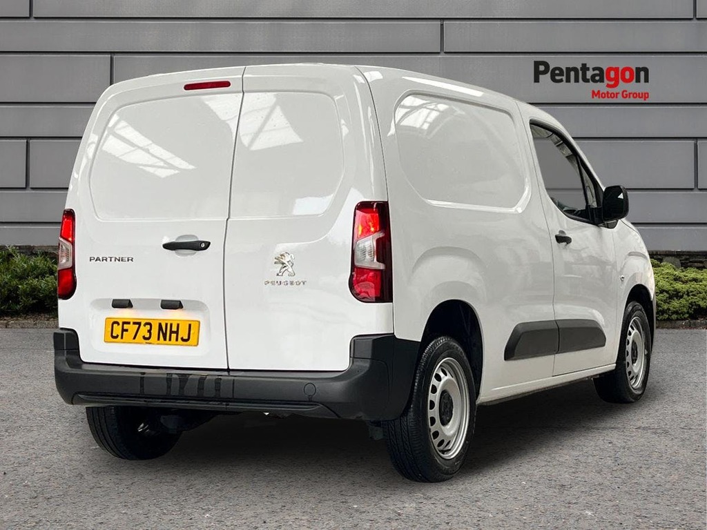 Peugeot Partner 1.5 Bluehdi 1000 Professional Premium Plus Standa CF73NHJ White #4