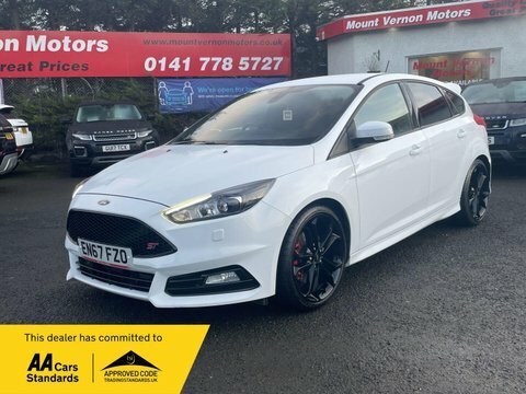 Ford Focus 2.0T Ecoboost St-3
