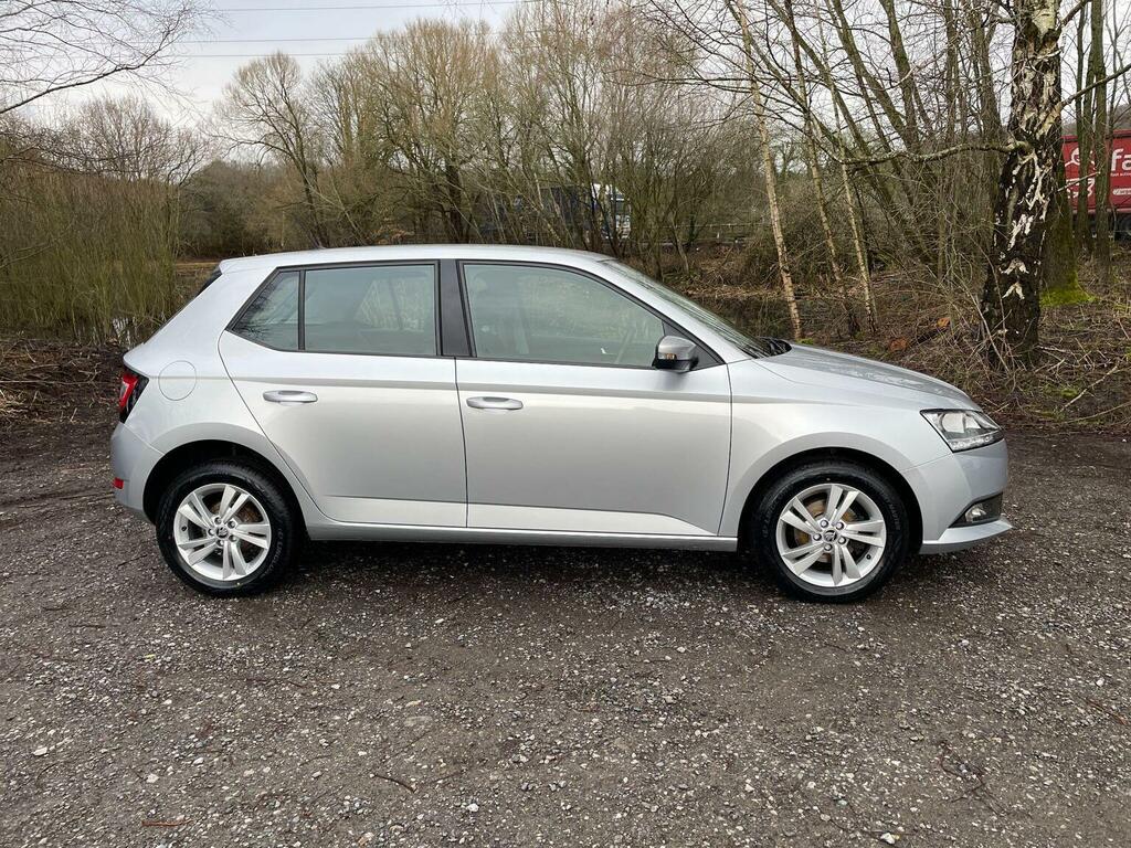 Skoda Fabia Hatchback 1.0 Tsi Se Euro 6 Ss 201969 GF69WUK Silver #3