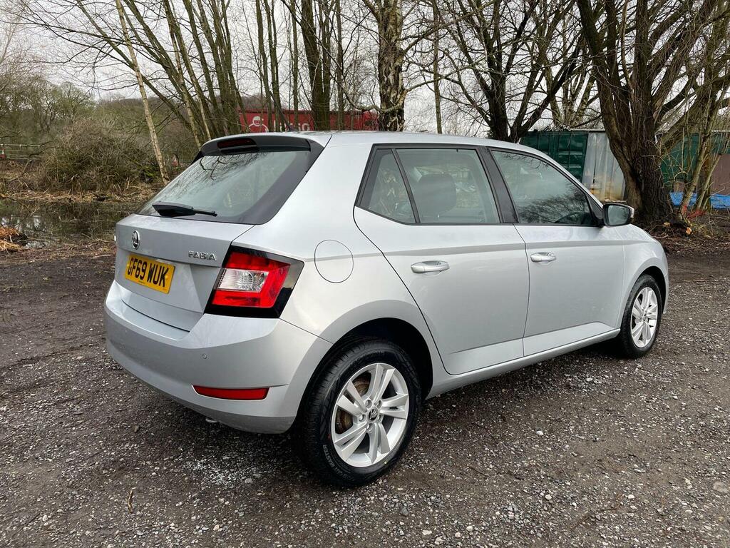 Skoda Fabia Hatchback 1.0 Tsi Se Euro 6 Ss 201969 GF69WUK Silver #4