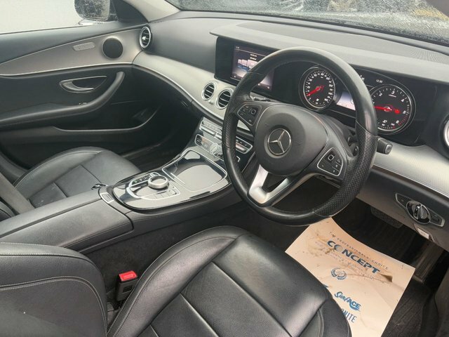 Mercedes-Benz E Class 2016 2.0 E220d Se Saloon G-tronic Euro KS16UFZ Black #4