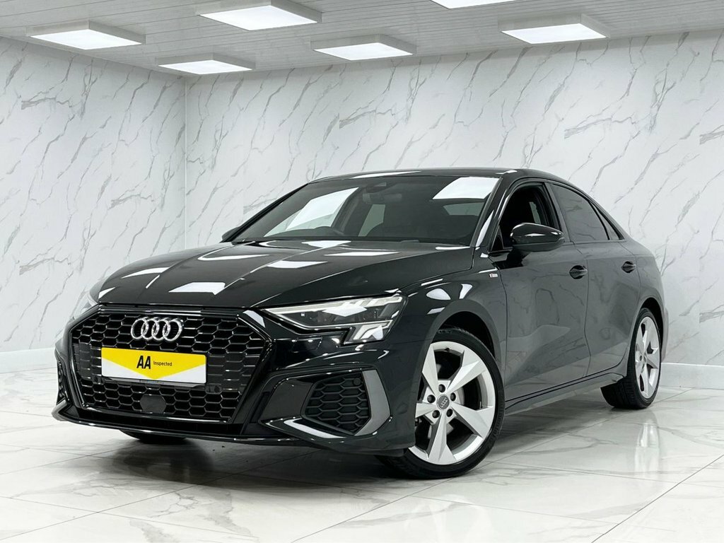 Audi A3 1L S Line FE70XHN Black #2