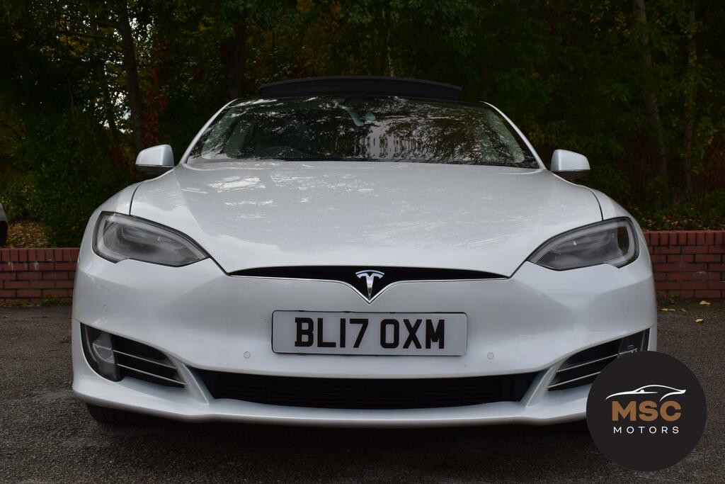 Tesla Model S Dual Motor Performance Ludicrous Hatchback E BL17OXM White #4