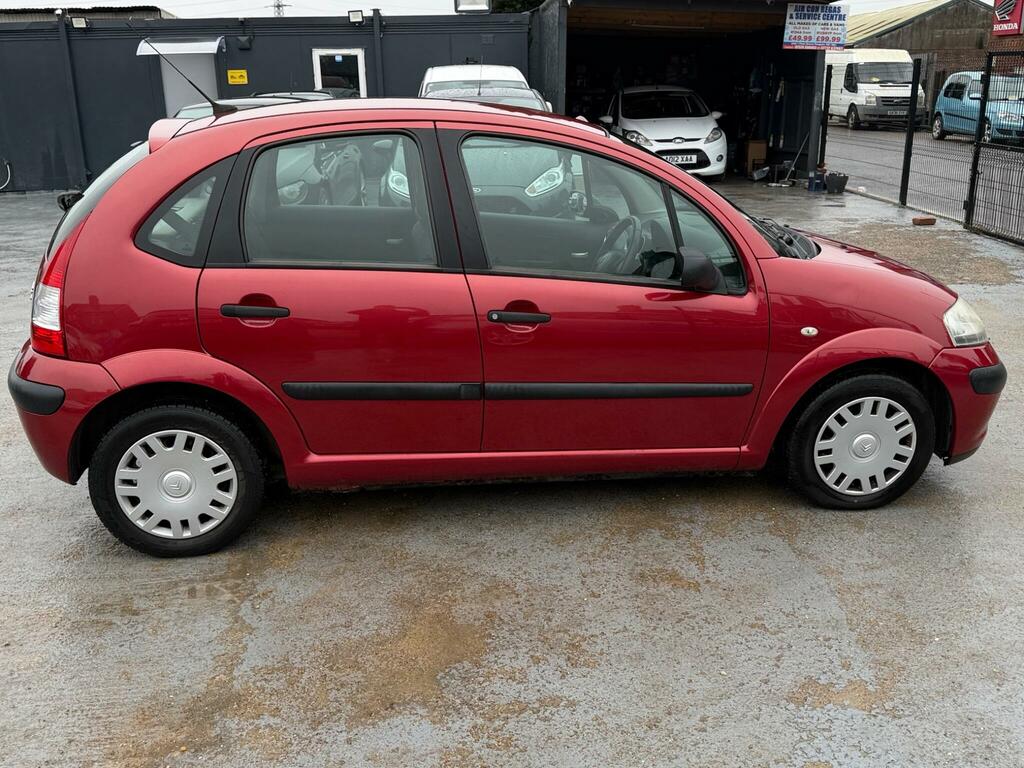 Citroen C3 1.1I Vibe Red #5