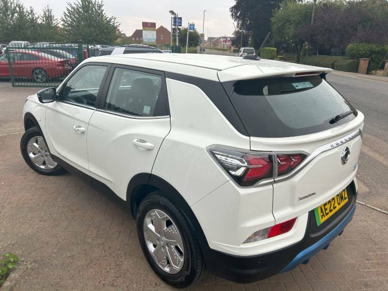 SsangYong Korando e-Motion 140Kw Ventura 61.5Kwh - 2022 22 White #3