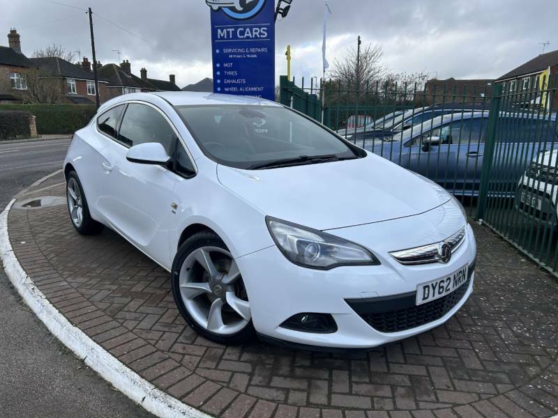 Vauxhall Astra GTC 1.7 Cdti 16V 130 Sri - 2012 62 White