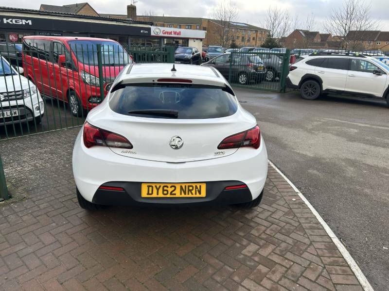 Vauxhall Astra GTC 1.7 Cdti 16V 130 Sri - 2012 62 White #5