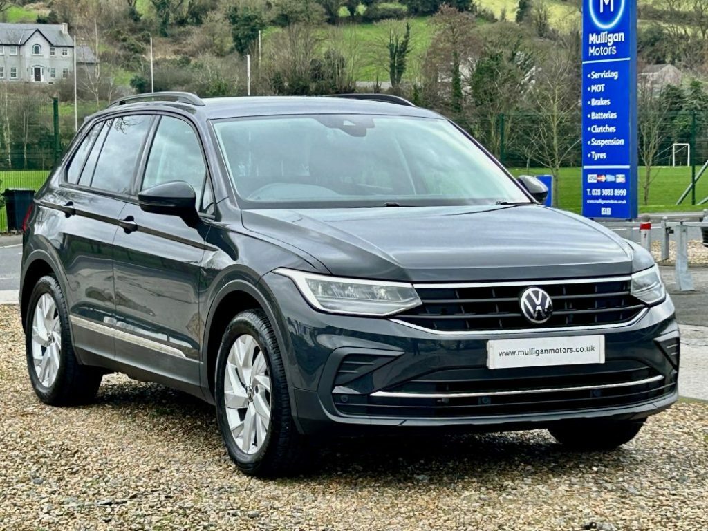 Volkswagen Tiguan 1.5 Tsi 150 Life Grey