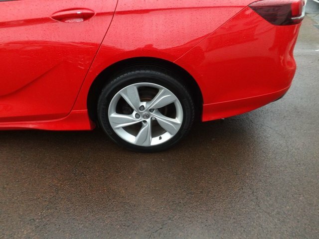 Vauxhall Insignia 2.0 Turbo D Blueinjection PN67TKE Red #6