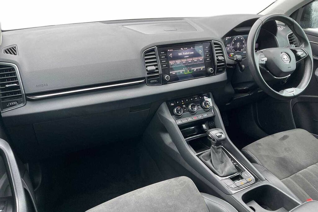 Skoda Karoq 1.5 Tsi Se L Dsg AJ72TKO Black #3
