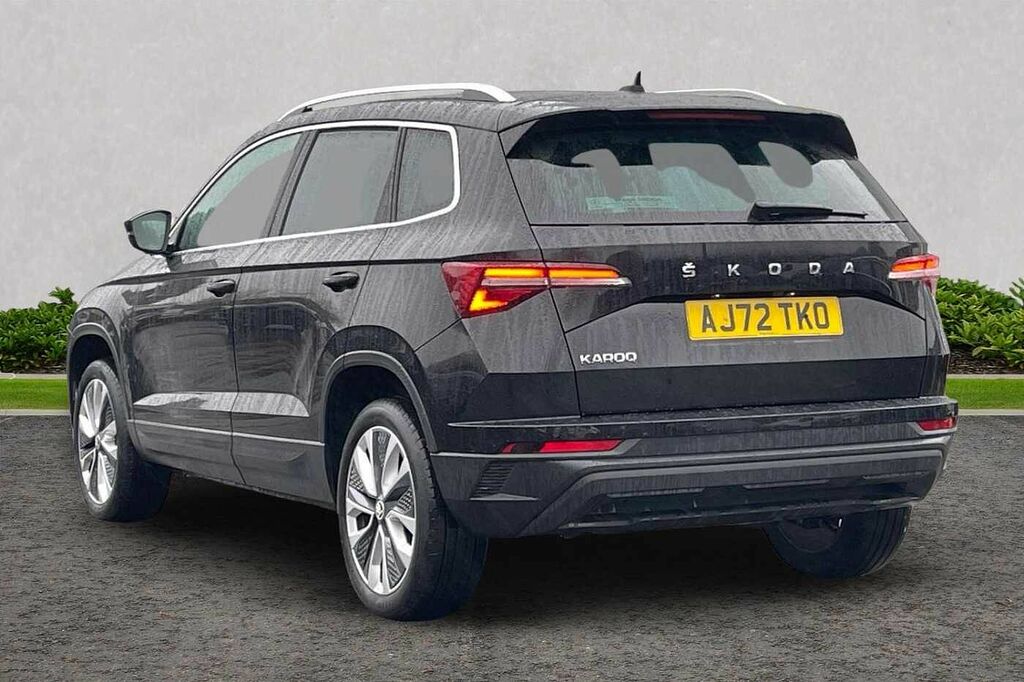 Skoda Karoq 1.5 Tsi Se L Dsg AJ72TKO Black #5