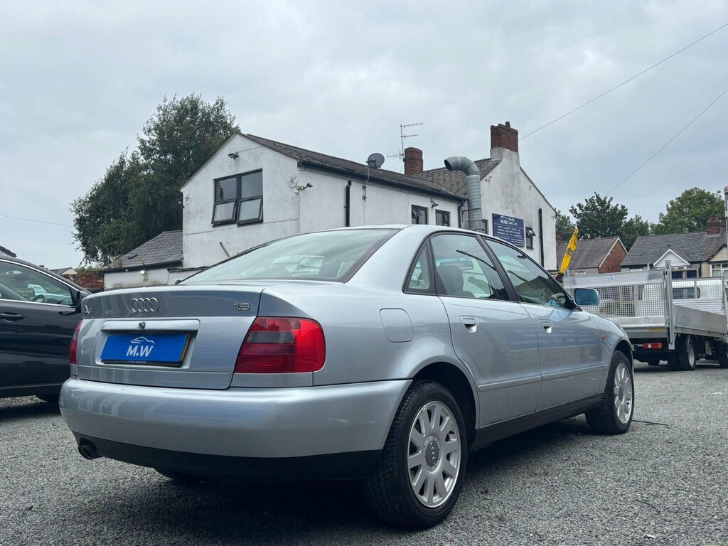 Audi A4 Saloon  #6