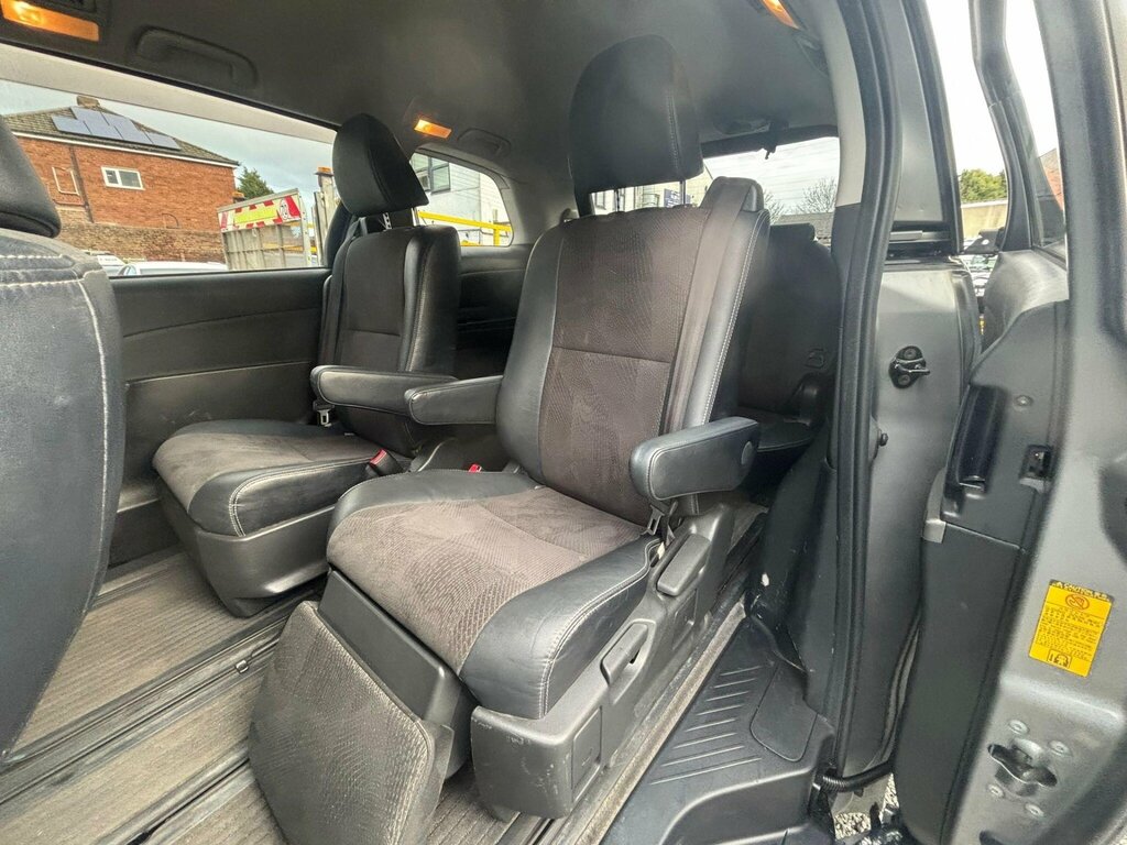 Toyota Estima Aeras G 2.4 7 Seats Grey #3