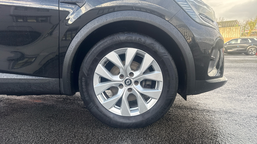 Renault Captur 1.6 E-tech Iconic Euro 6 Ss CF71OMO #5