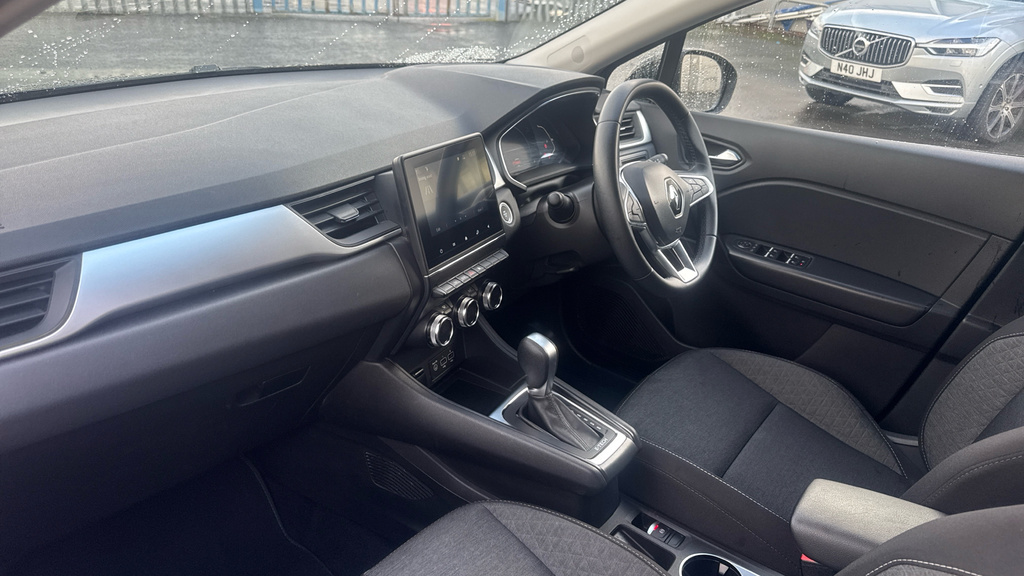 Renault Captur 1.6 E-tech Iconic Euro 6 Ss CF71OMO #3