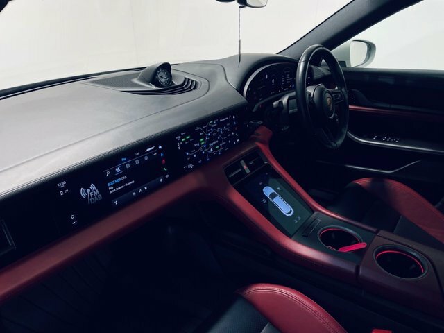 Porsche Taycan 79.2Kwh 4S Sport Turismo FM22BVP Grey #6